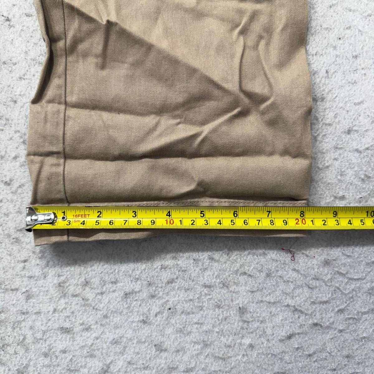 Vintage Y2K 2000's Women's GH Bass Khaki Tan Cargo Pants