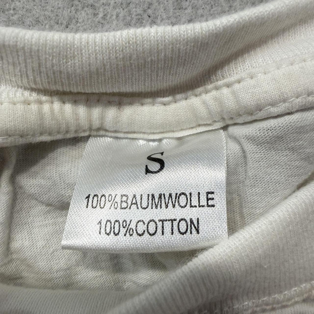 Vintage Y2K 2000's Cream Graphic Beijing 2008 Olympics Tee