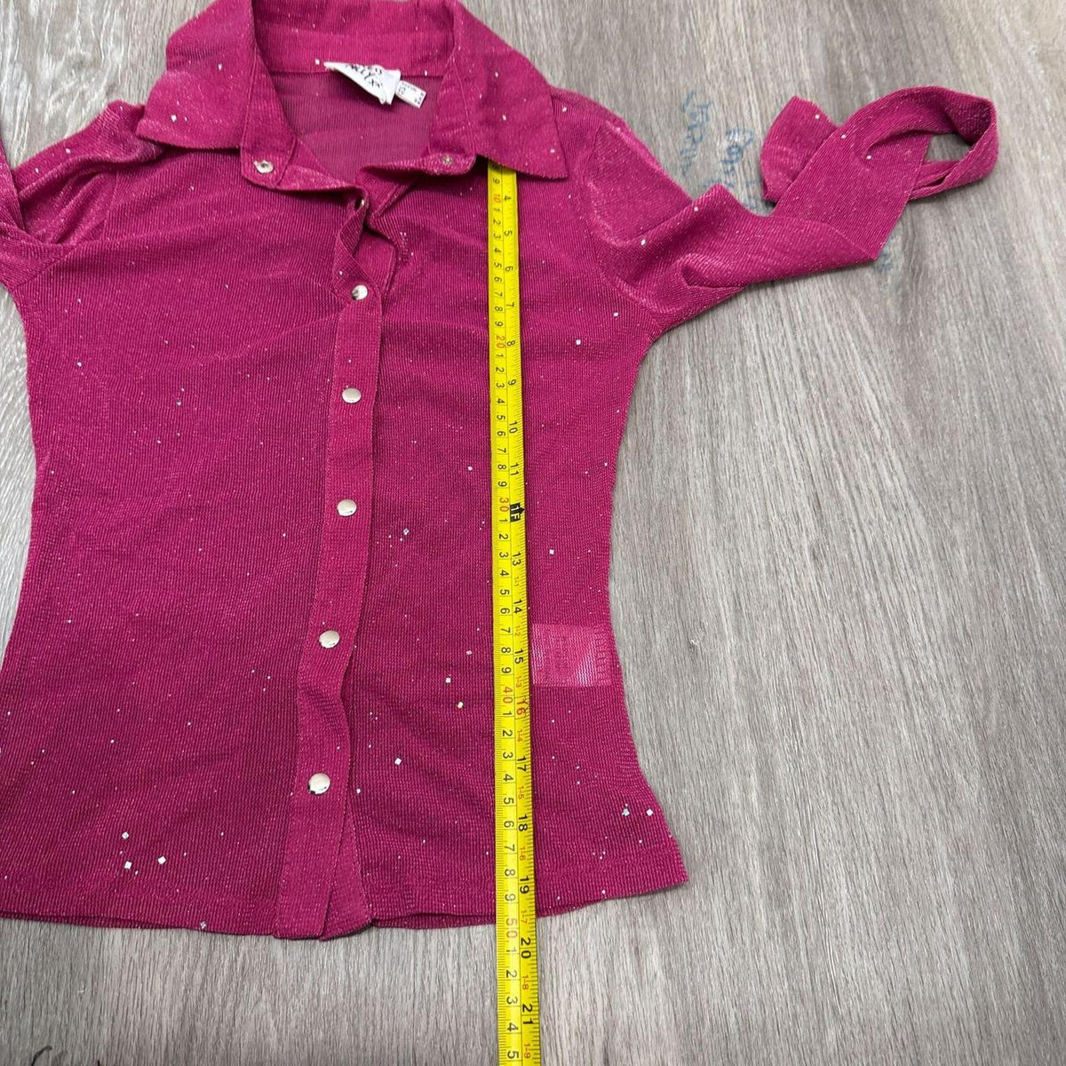 Vintage Y2K 2000's Women's Hot Pink Magenta Fitted Button Up Shirt