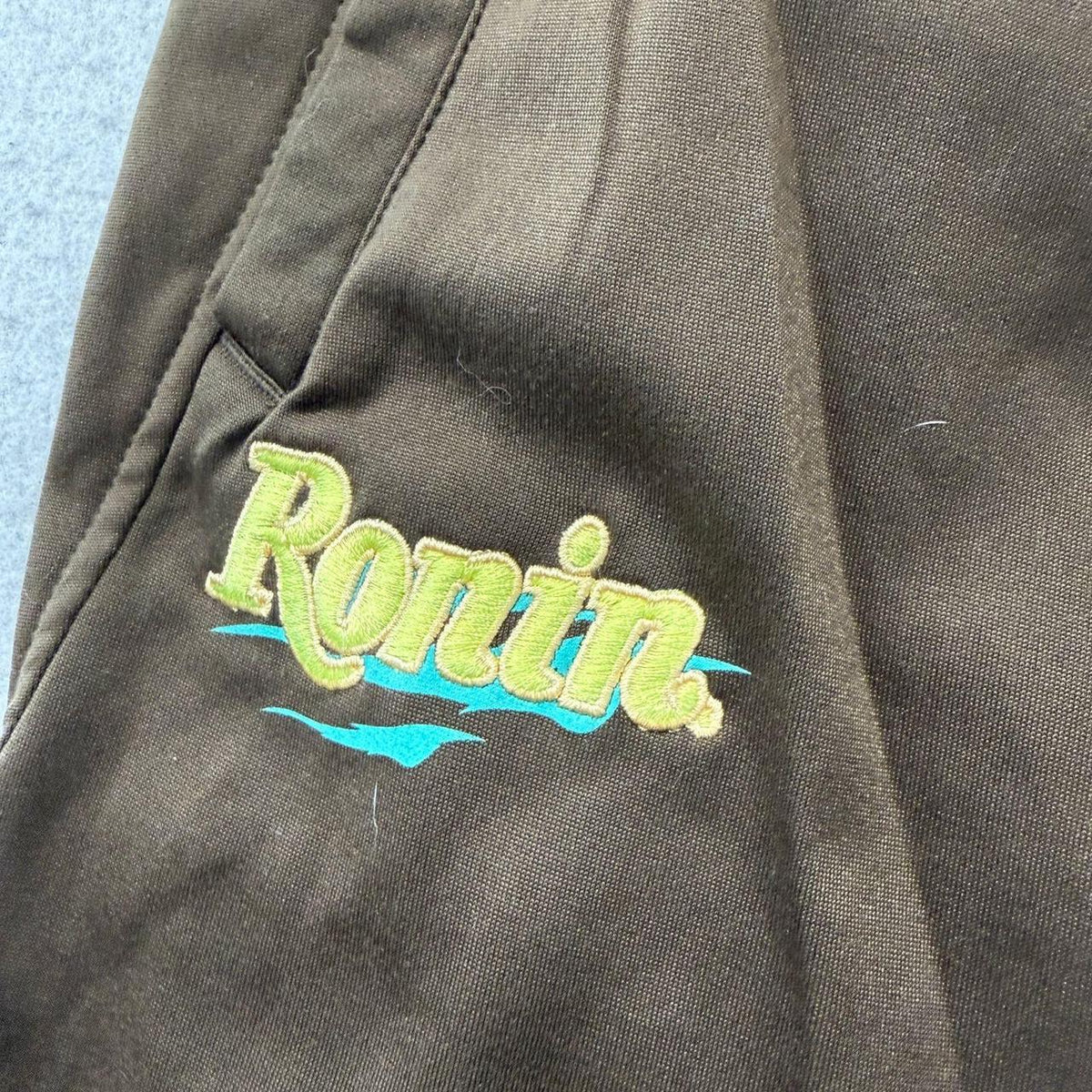 Vintage Y2K 2000's Ronin Brown Baggy Cargo Pants