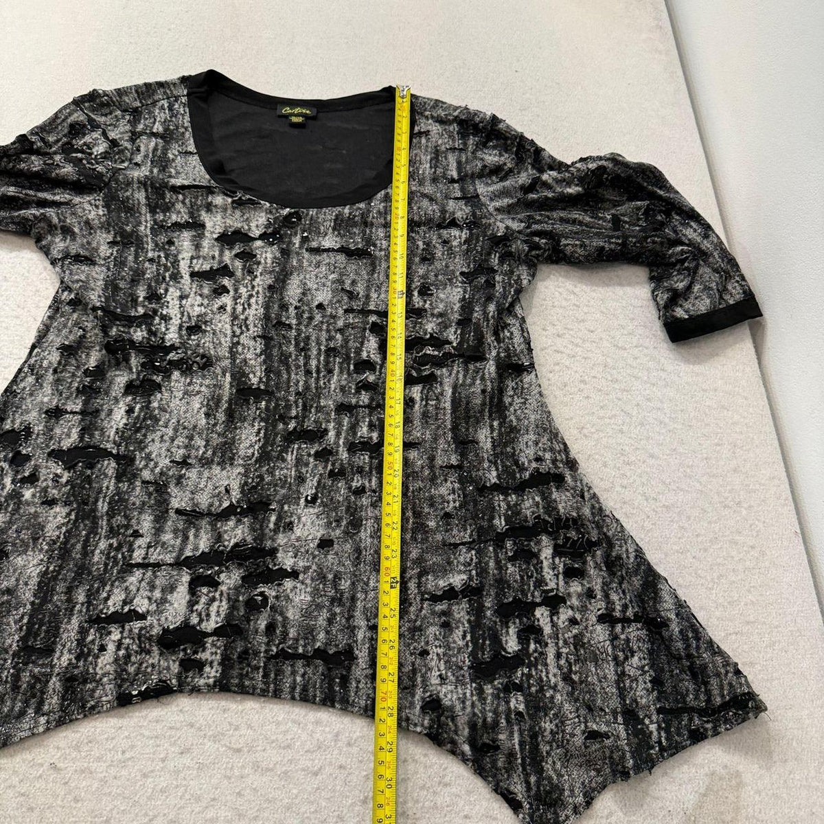 Vintage Y2K 2000's Cartise Black Distressed Oversized Tunic Top
