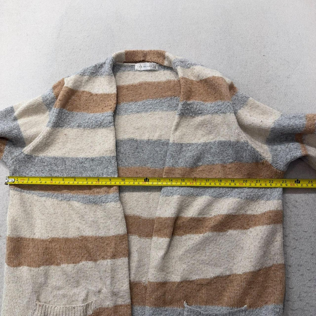 Vintage Y2K 2000's Women's Oversized Striped Knit Cardigan