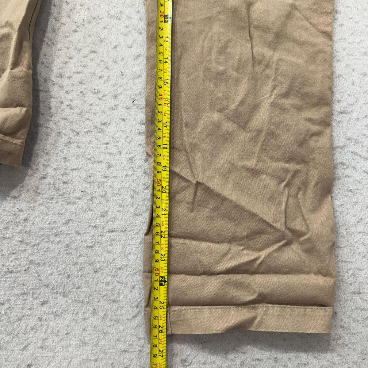 Vintage Y2K 2000's Women's GH Bass Khaki Tan Cargo Pants