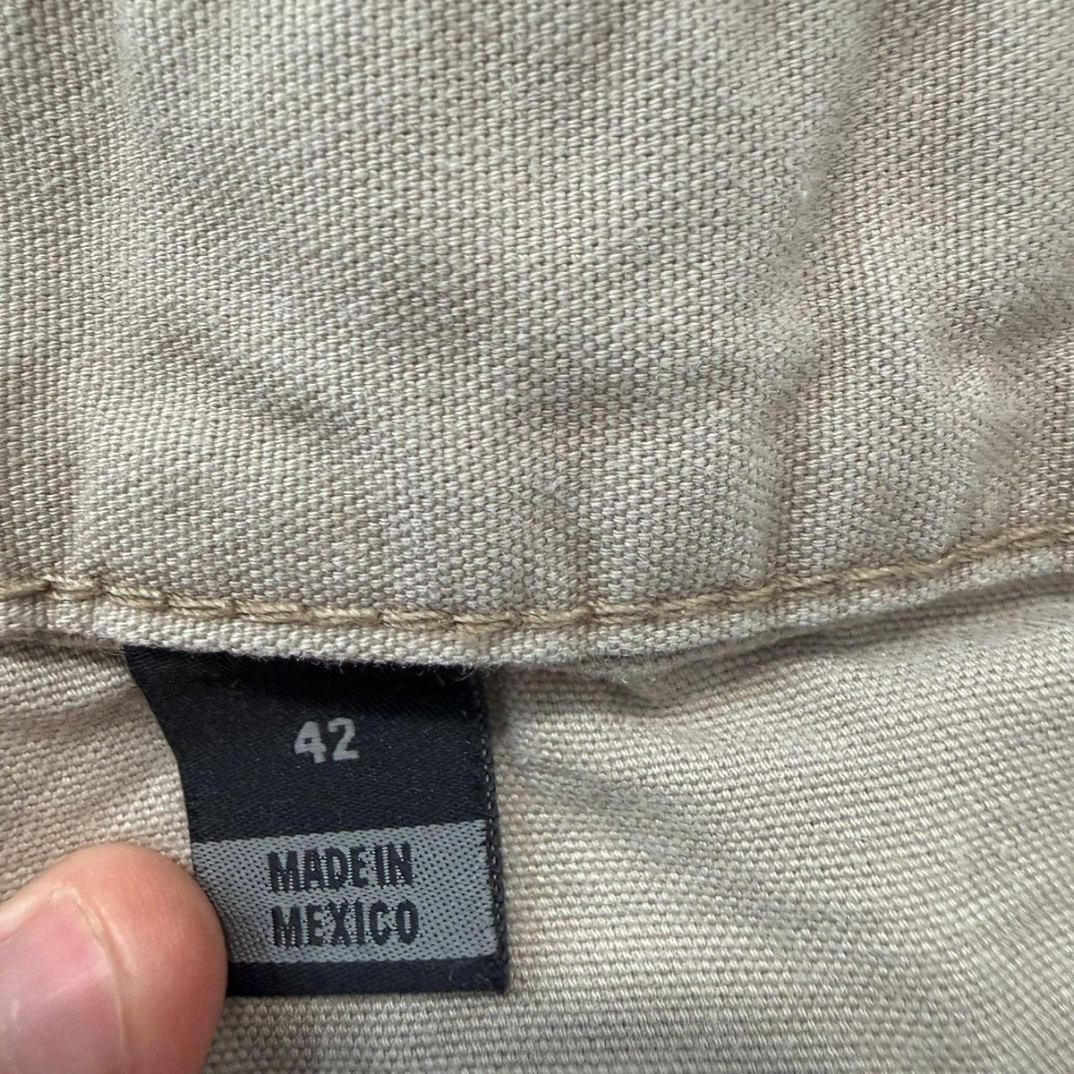 Vintage Y2K 2000's Carhartt Tan Baggy Cargo Shorts