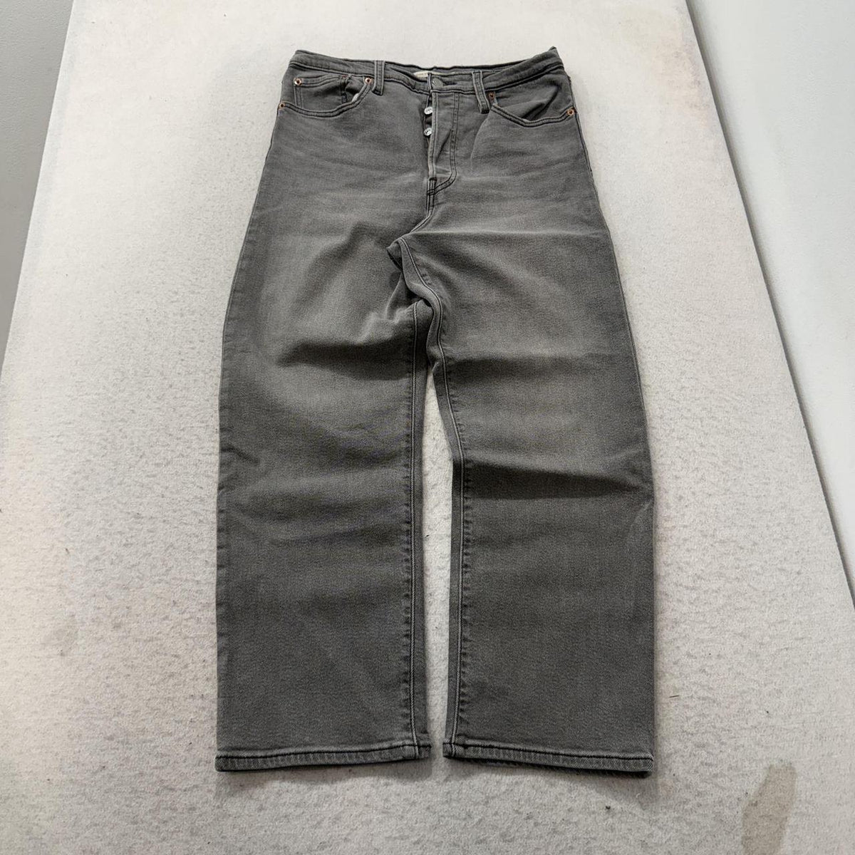 Vintage Y2K 2000's Levi's Faded Baggy Open Leg Jeans