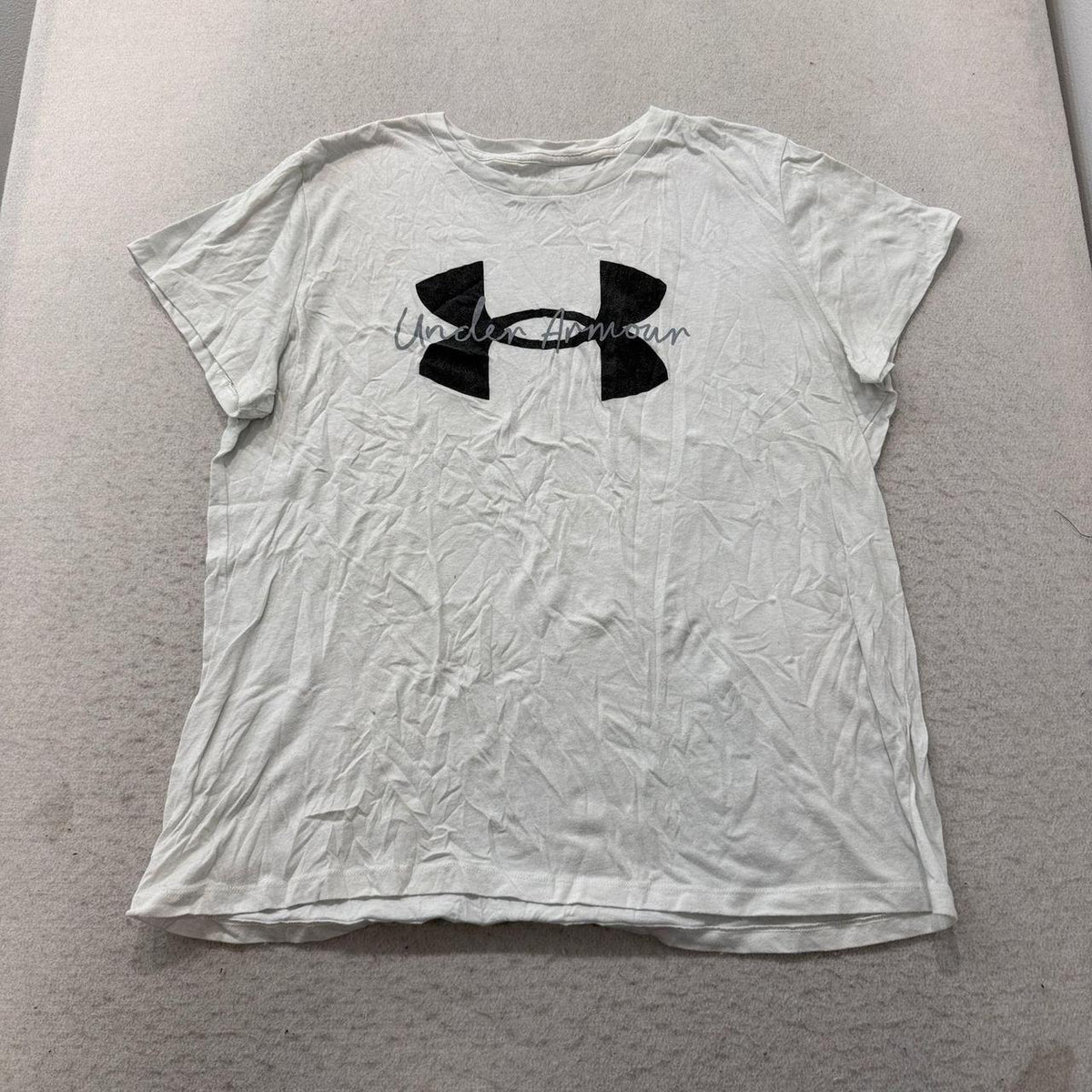 Vintage Y2K 2000's Under Armour White Oversized Graphic Tee