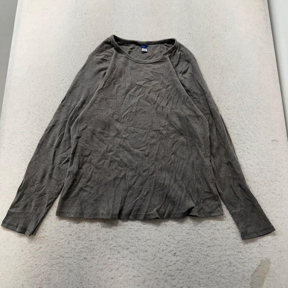 Vintage Y2K 2000's Women's Old Navy Grey Oversized Ribbed Long Sleeve Tee