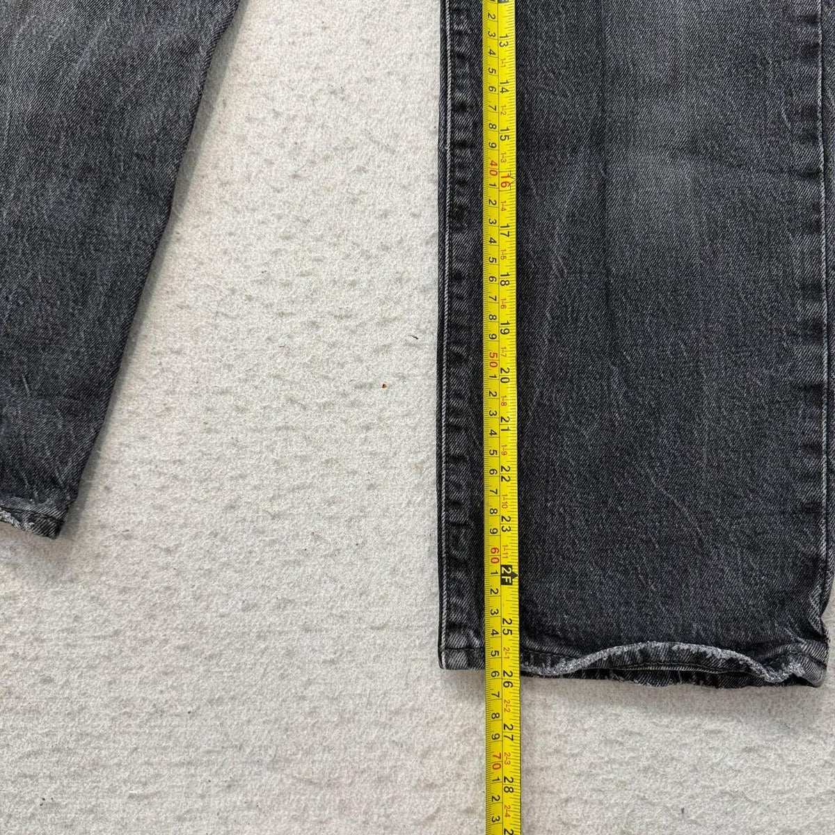 Vintage Y2K 2000's Levi's Black Dark Wash Open Leg Jeans