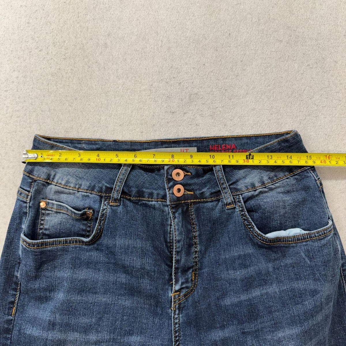 Vintage Y2K 2000's Women's Faded Open Leg Denim Shorts