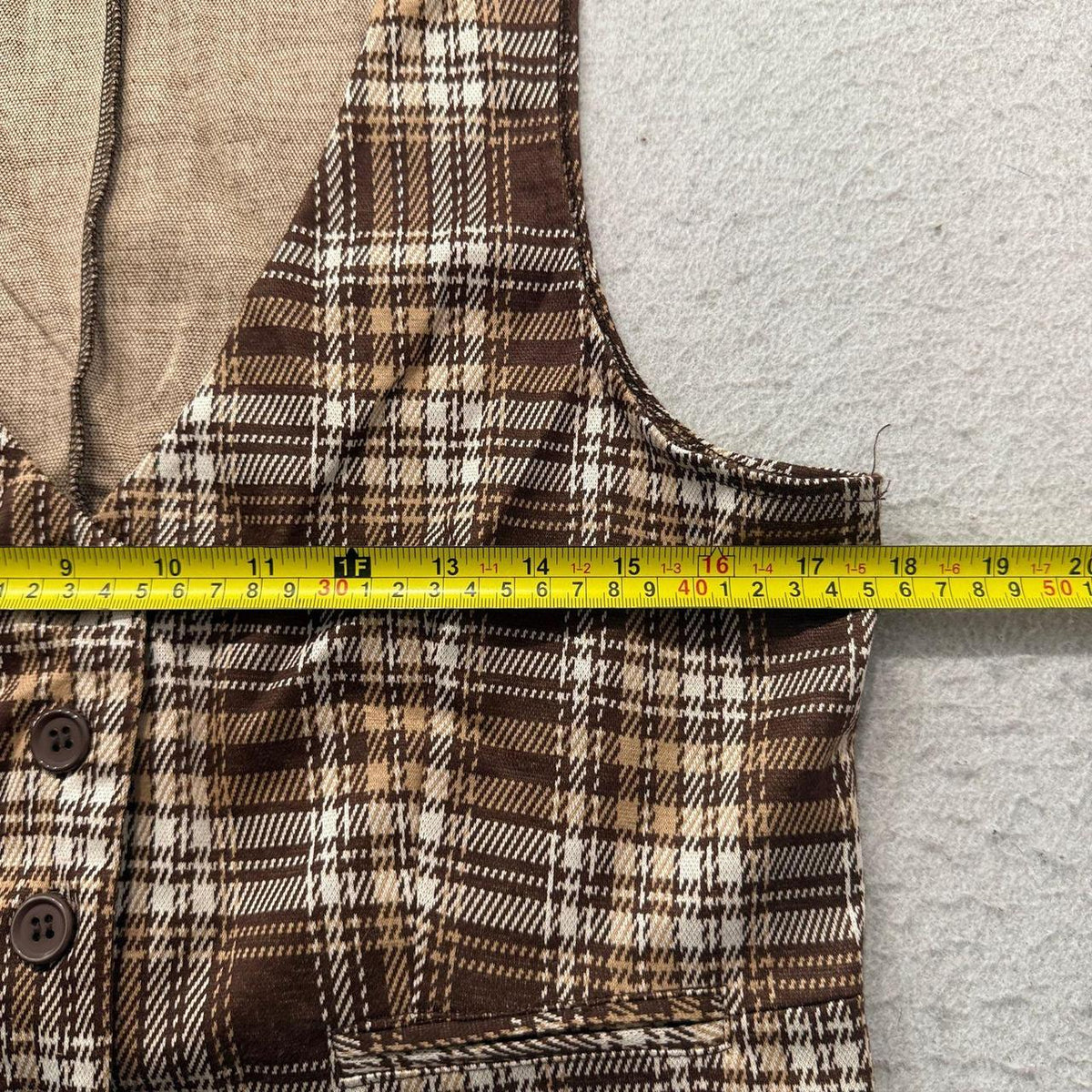Vintage Y2K 2000's Women's Justify Brown Plaid Boxy Vest
