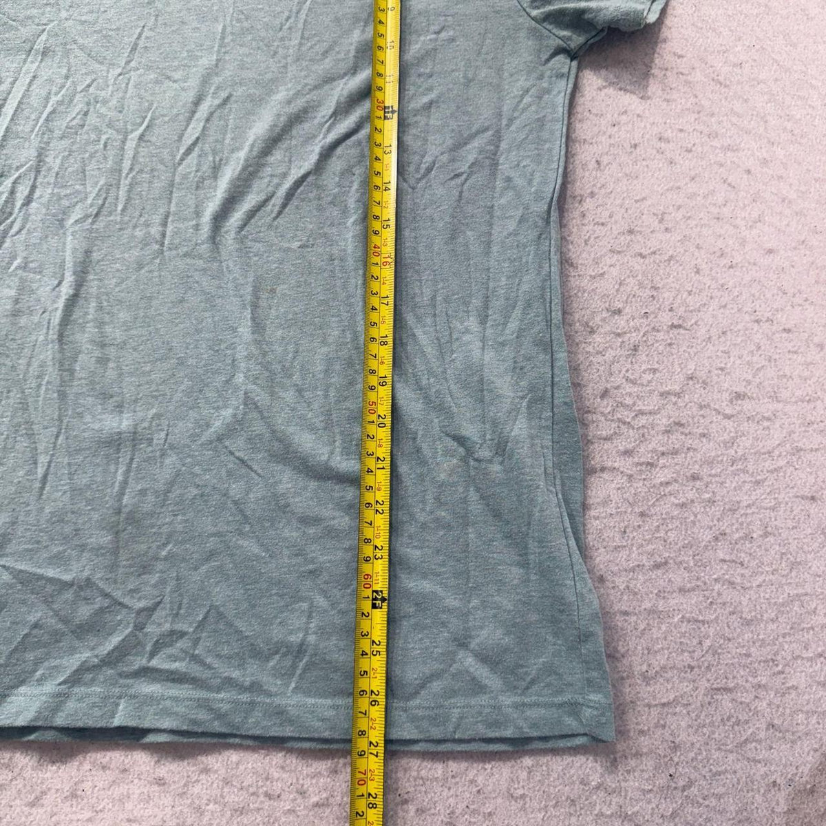 Vintage Y2K 2000's Women's Sage Green Boxy Blank Tee