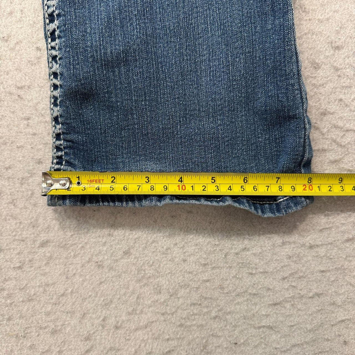 Vintage Y2K 2000's Women's Flare Faded Distressed Jeans