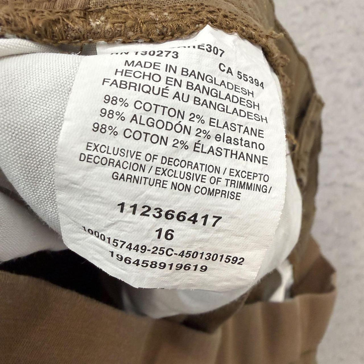 Vintage Y2K 2000's Lee Tan Khaki Baggy Cargo Shorts