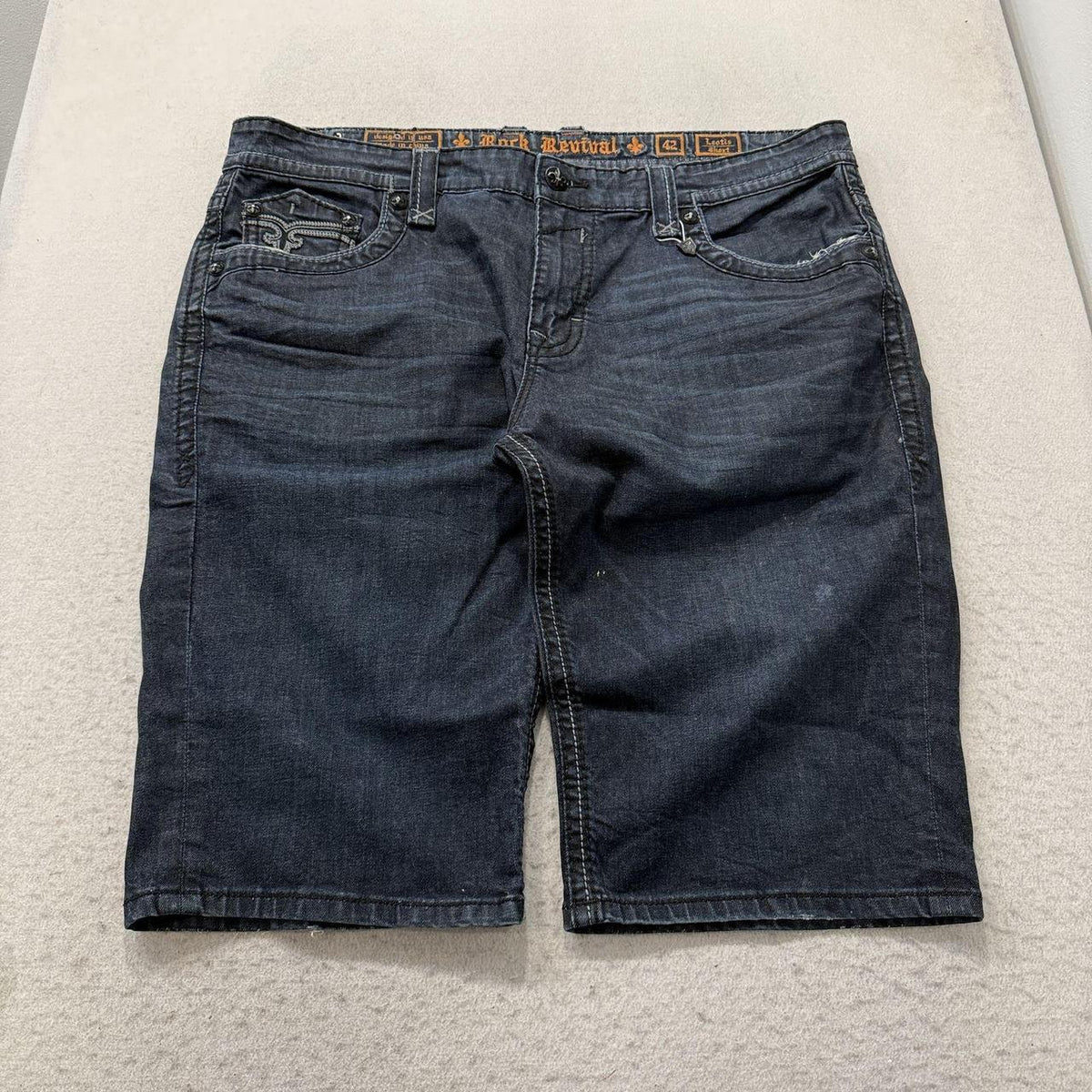Vintage Y2K 2000's Rock Revival Dark Wash Baggy Denim Shorts