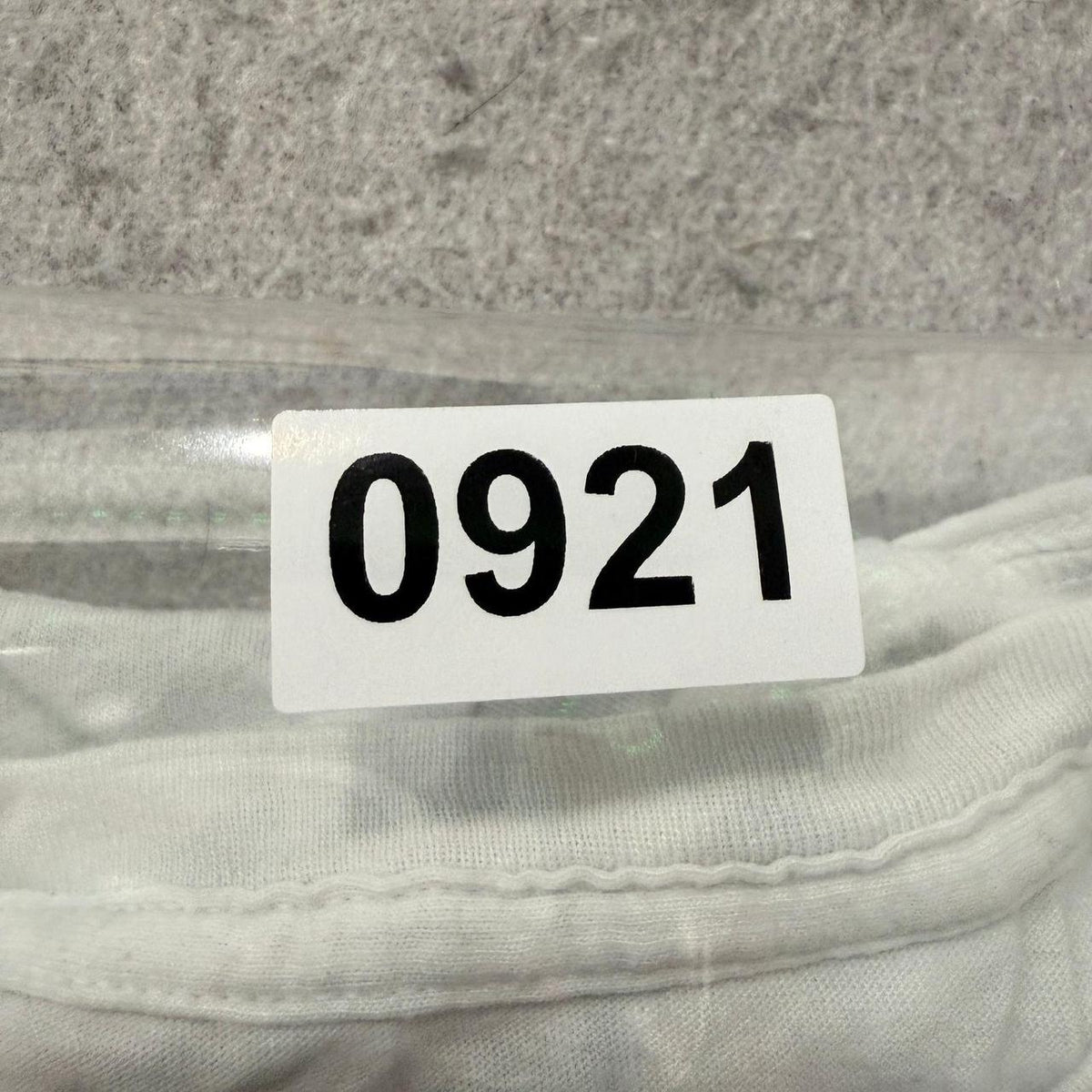 Vintage Y2K 2000's Under Armour White Oversized Graphic Tee