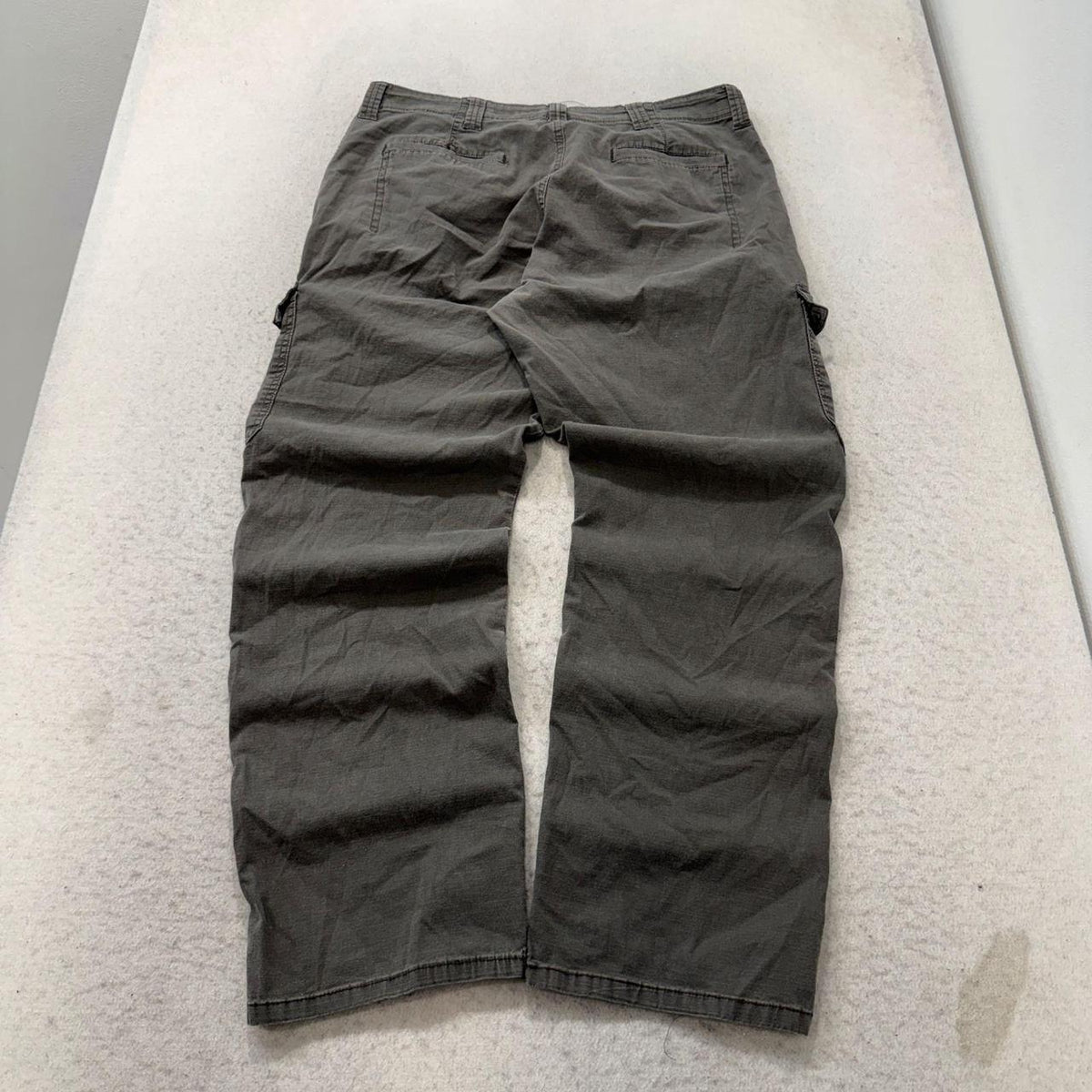Vintage Y2K 2000's Wrangler Grey Faded Baggy Cargo Pants