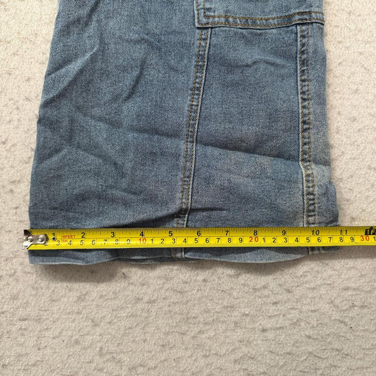 Vintage Y2K 2000's Women's Baggy Faded Cargo Jeans