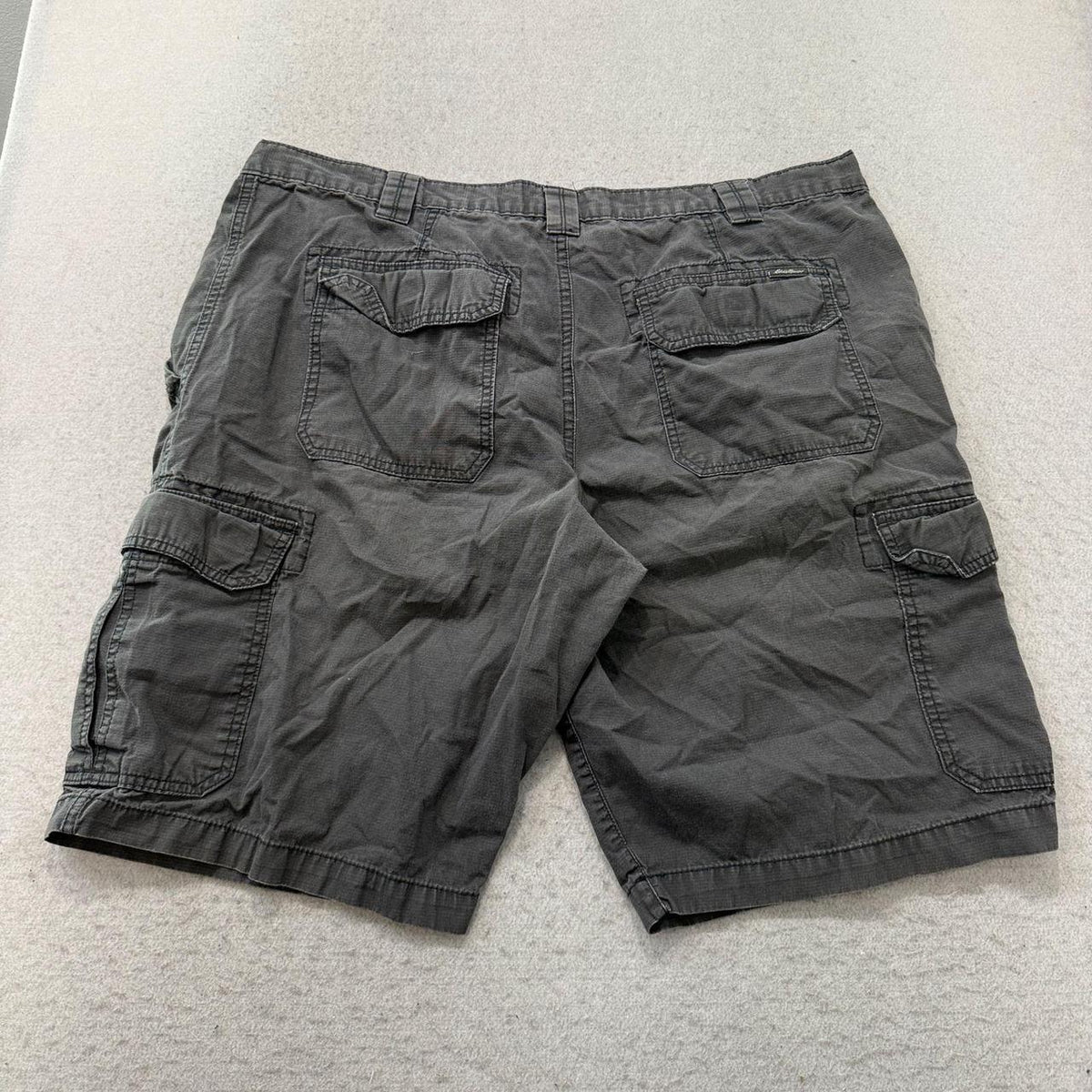 Vintage Y2K 2000's Eddie Bauer Charcoal Grey Baggy Cargo Shorts