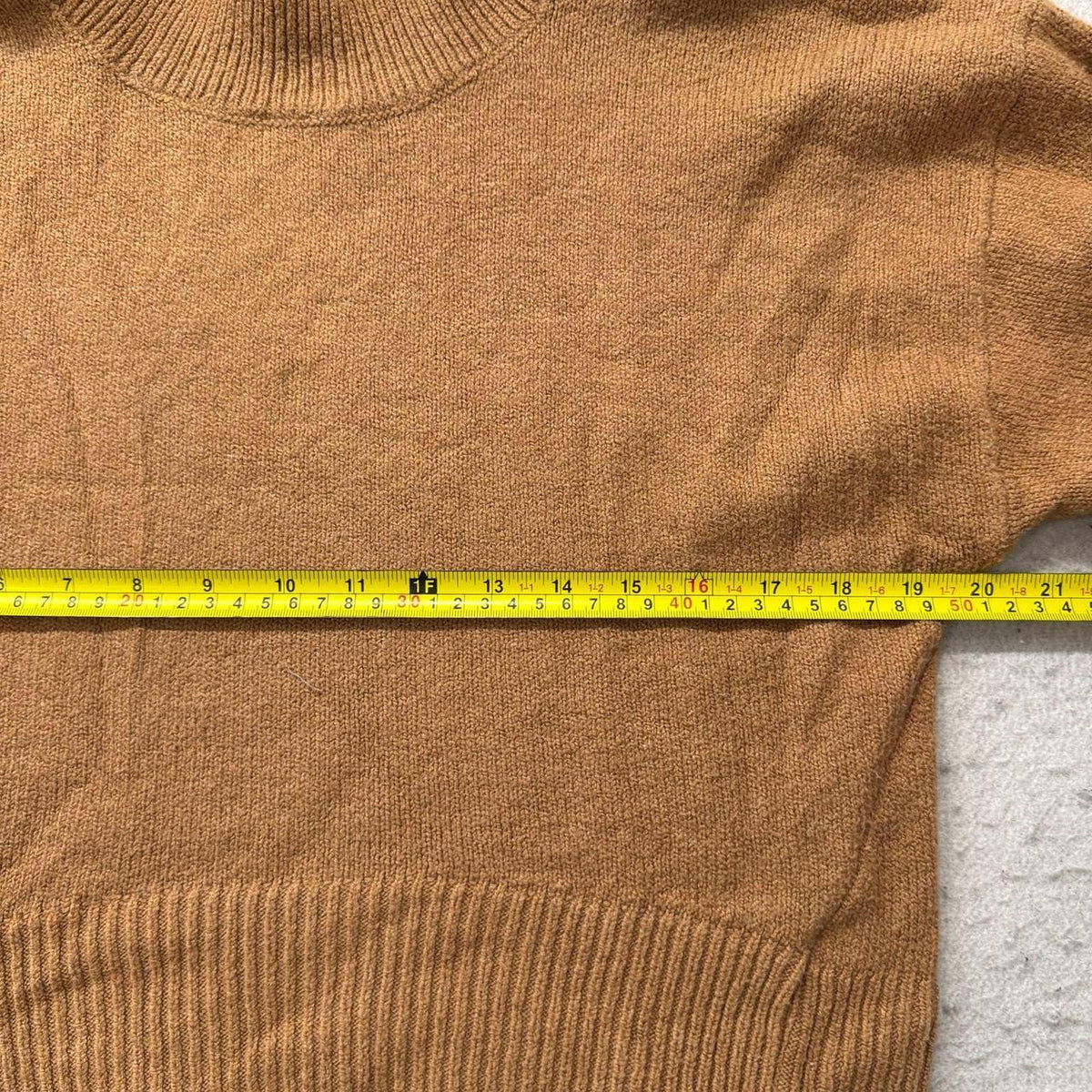 Vintage Y2K 2000's Women's Camel Boxy Turtleneck Sweater