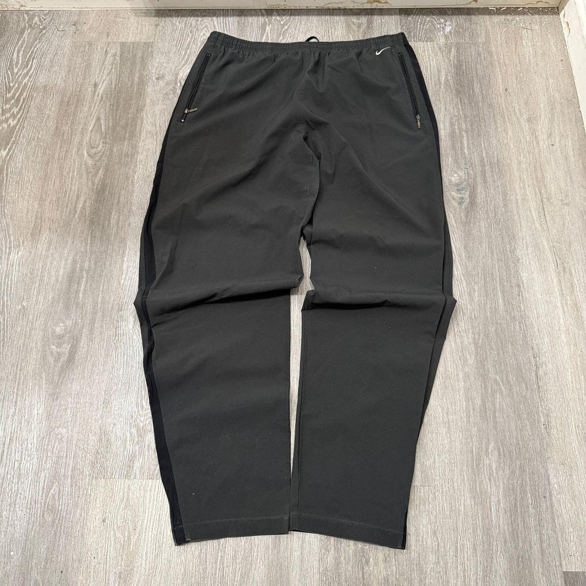 Vintage Y2K 2000's Nike Black Baggy Track Pants