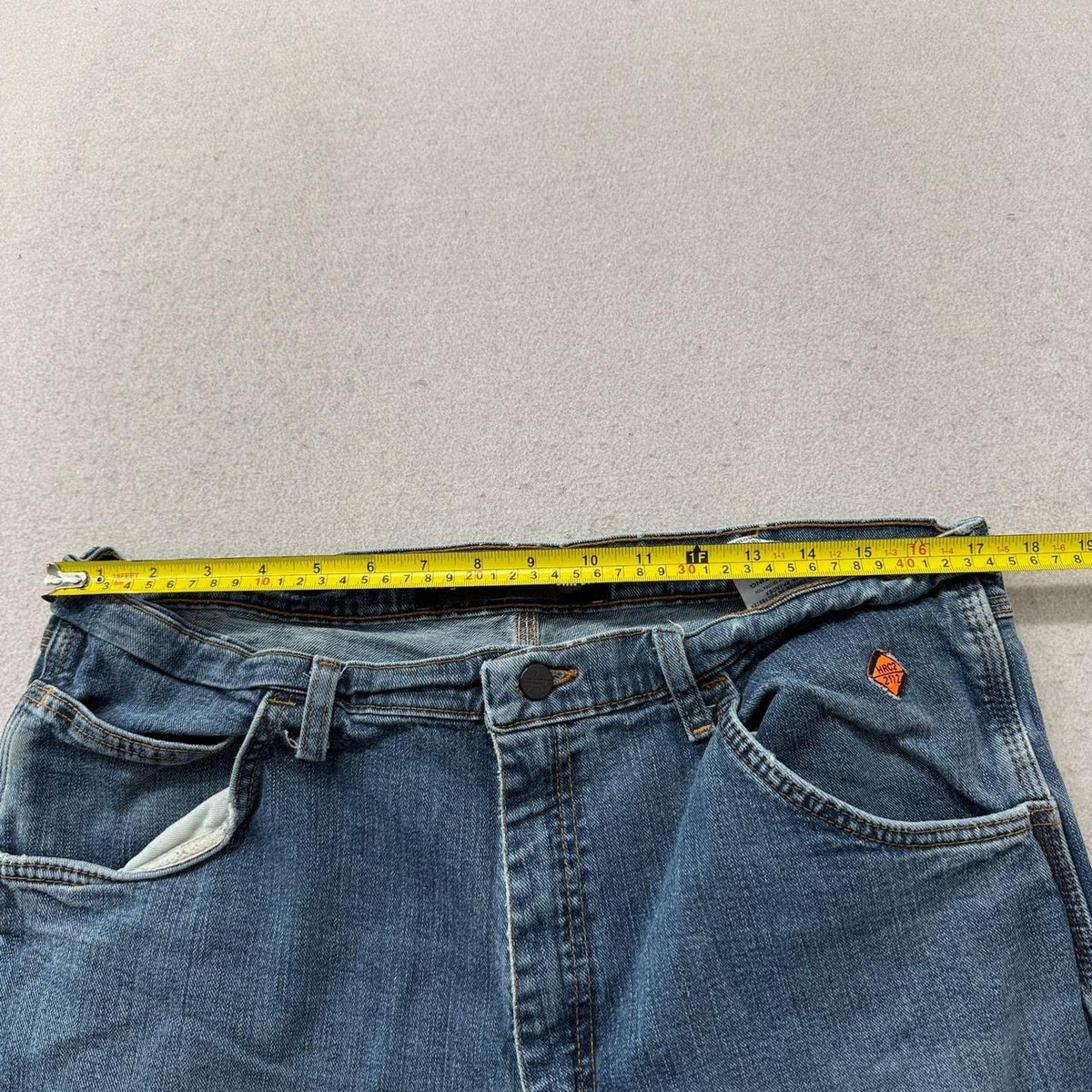Vintage Y2K 2000's Wrangler Faded Open Leg Jeans
