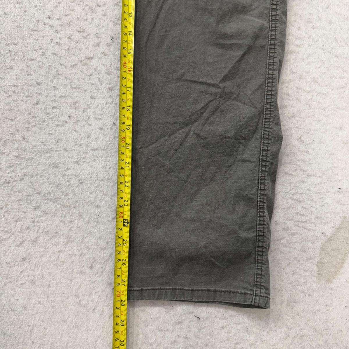 Vintage Y2K 2000's Wrangler Grey Faded Baggy Cargo Pants