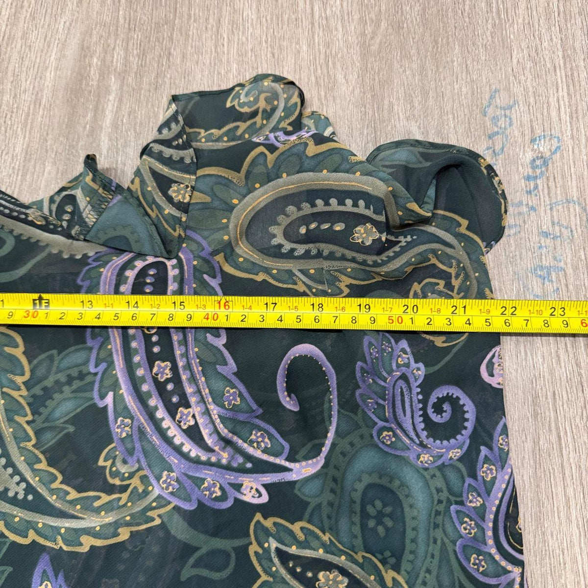 Vintage Y2K 2000's Women's Morgan Taylor Dark Green Paisley Blouse