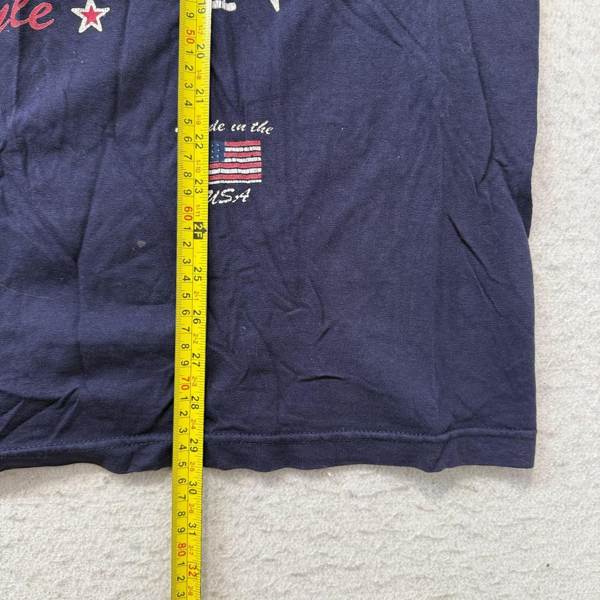 Vintage Y2K 2000's Women's Bobbie Brooks Navy Faded Graphic Tee
