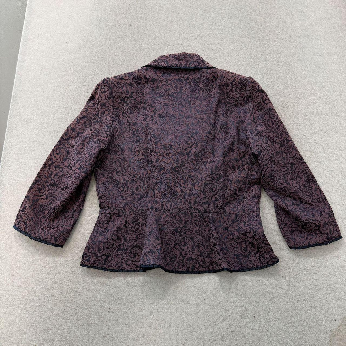Vintage Y2K 2000's Women's Boxy Mauve Navy Damask Jacquard Blazer