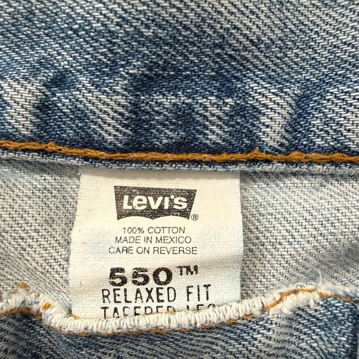 Vintage 90s Levi's 550 Faded Relaxed Jeans