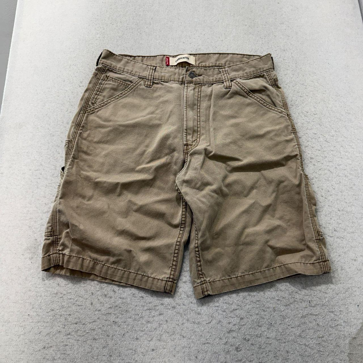 Vintage Y2K 2000's Levi's Khaki Tan Baggy Carpenter Shorts