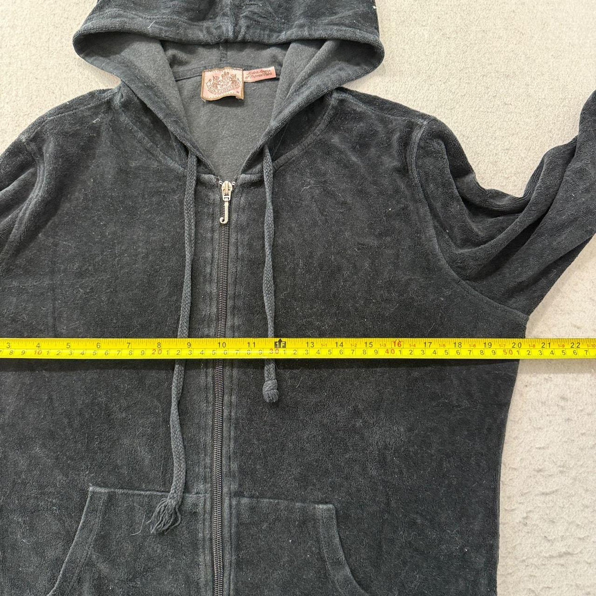 Vintage Y2K 2000's Women's Juicy Couture Black Boxy Zip Up Velour Hoodie