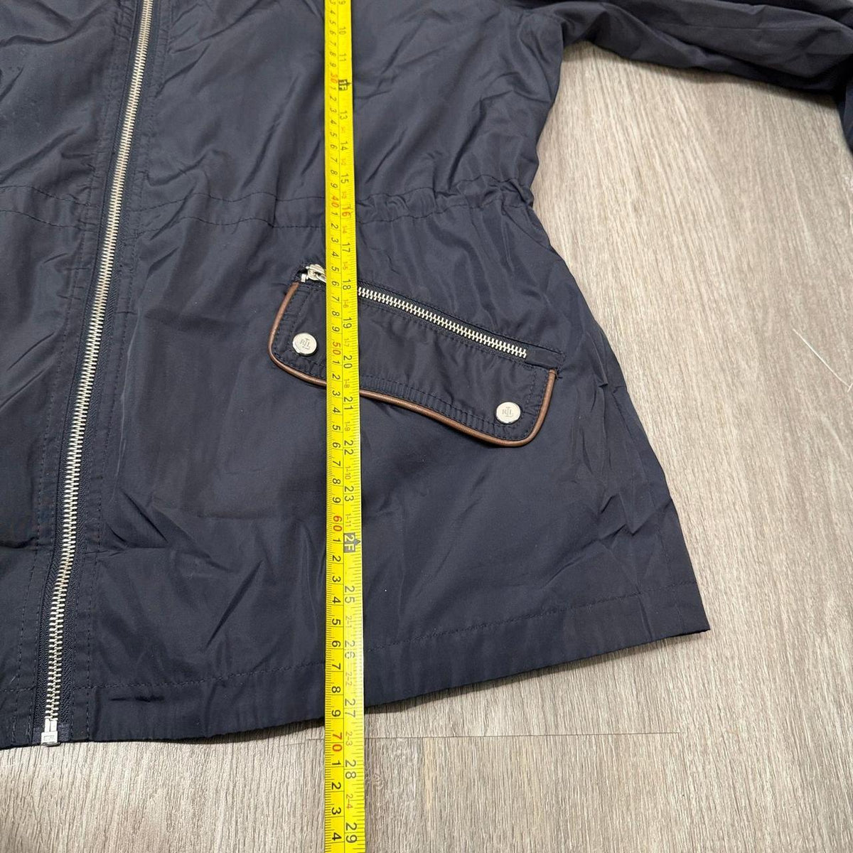 Vintage Y2K 2000's Women's Lauren Ralph Lauren Navy Oversized Puffer Jacket