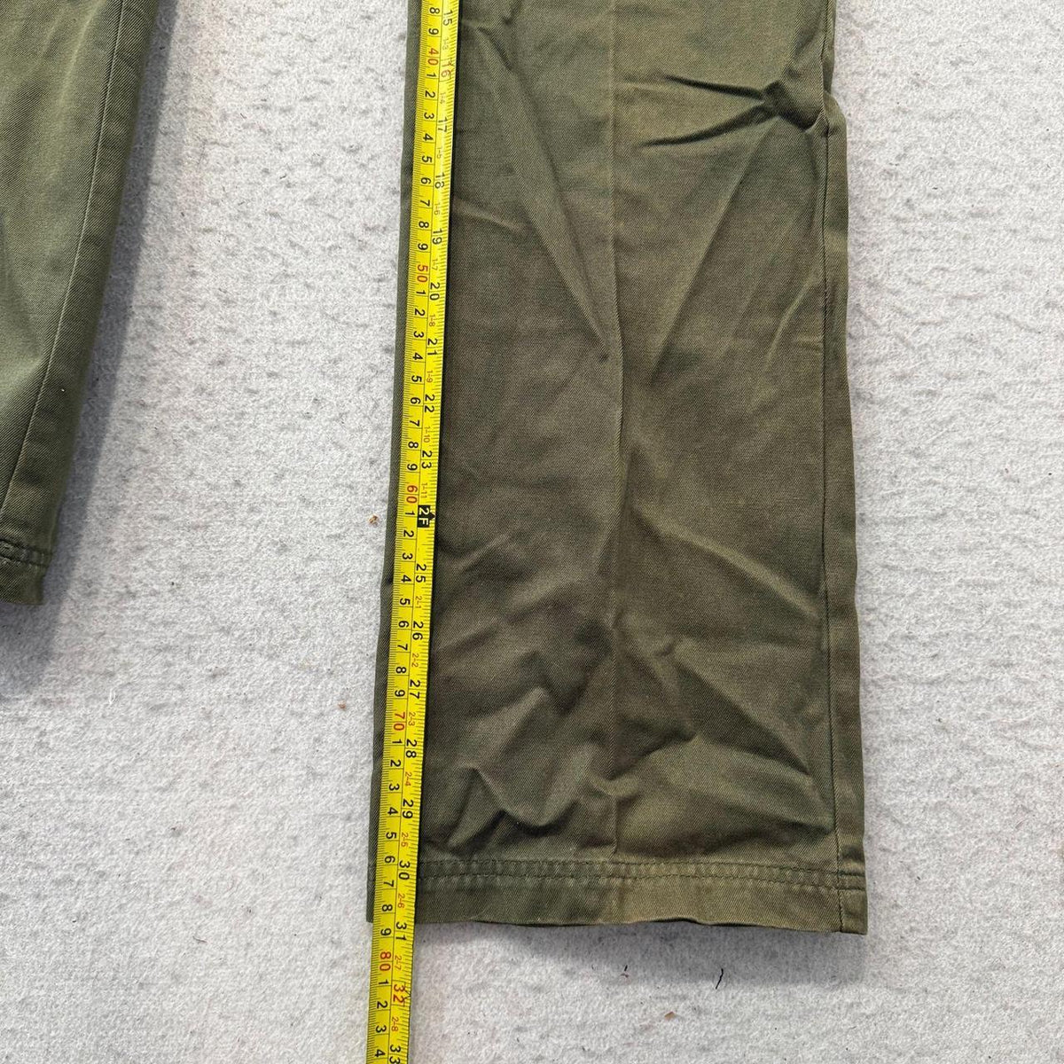 Vintage Y2K 2000's Women's O'Neill Olive Green Baggy Cargo Pants