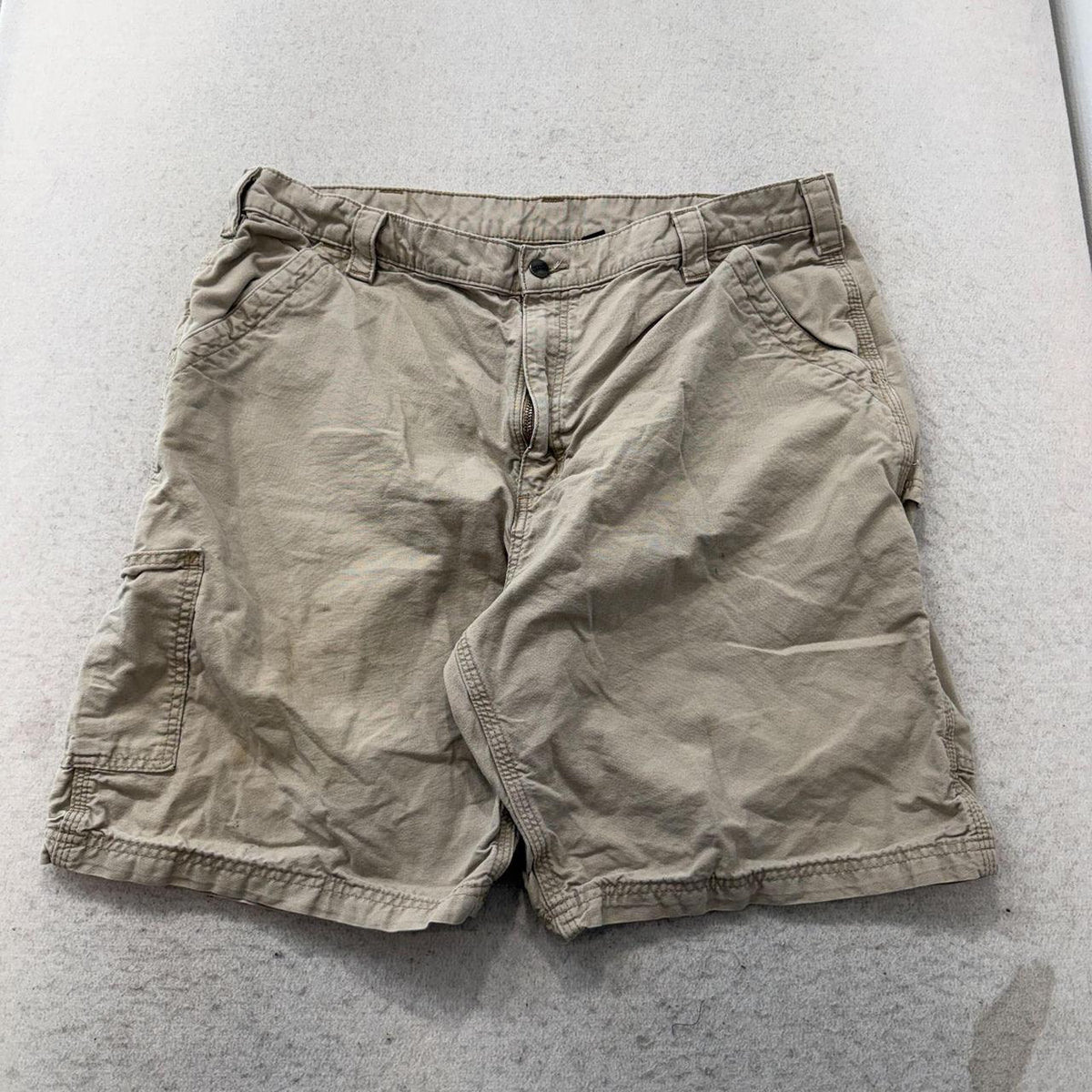 Vintage Y2K 2000's Carhartt Tan Baggy Cargo Shorts