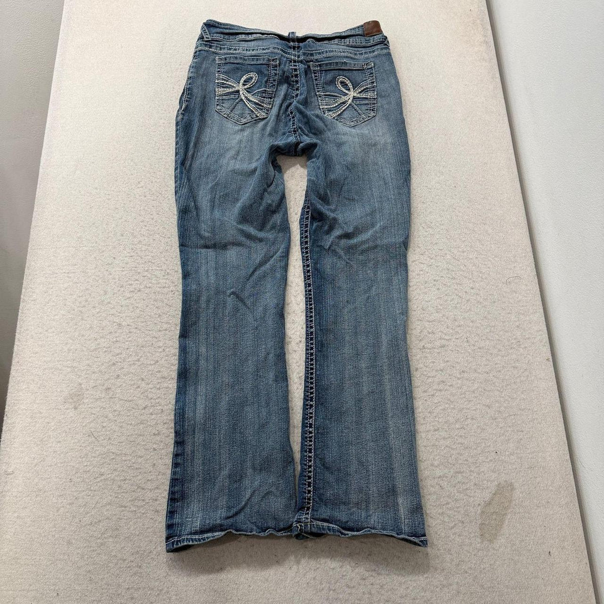 Vintage Y2K 2000's Women's Flare Faded Distressed Jeans
