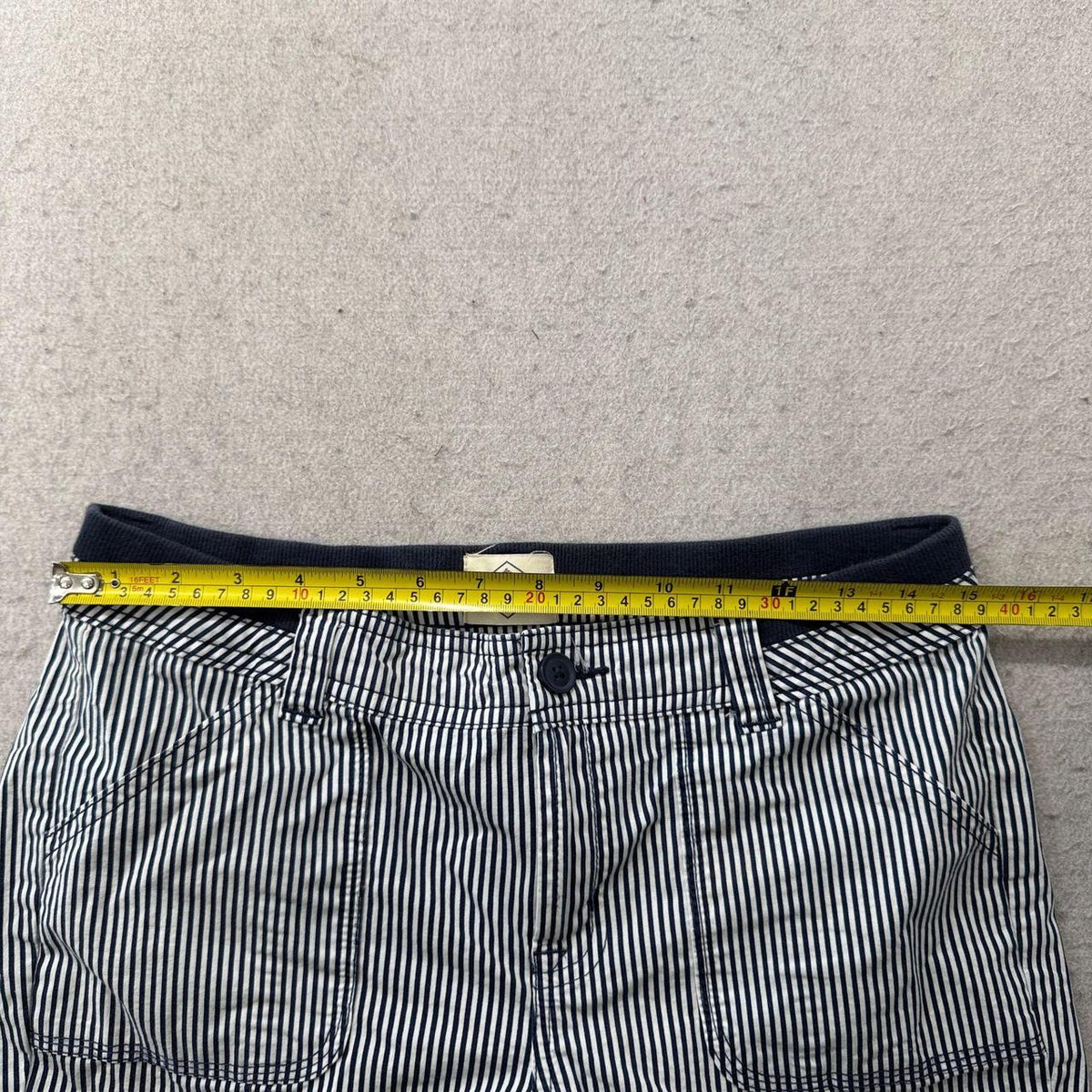 Vintage Y2K 2000's Women's Baggy Navy Striped Cargo Shorts
