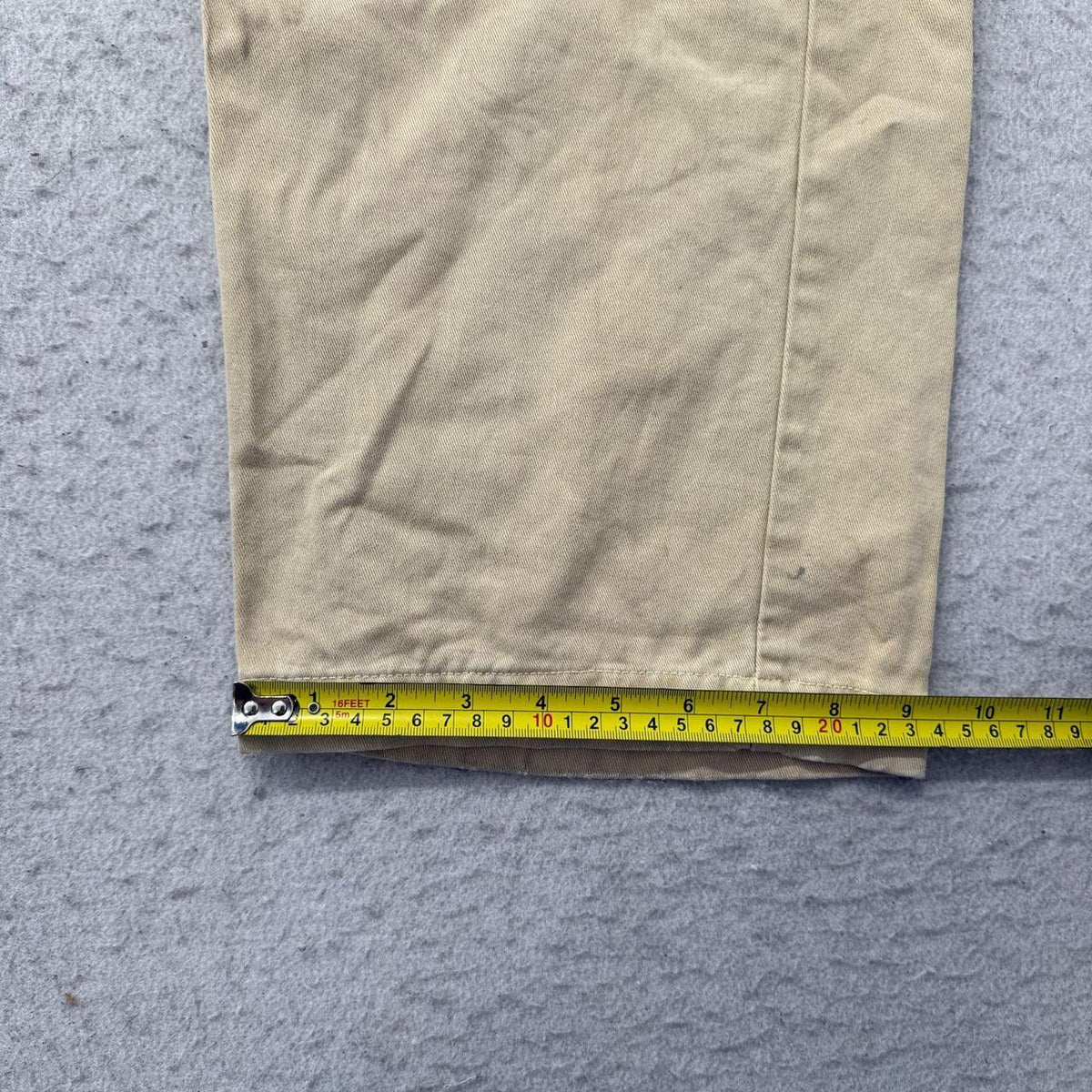 Vintage Y2K 2000's Gramicci Khaki Baggy Cargo Pants