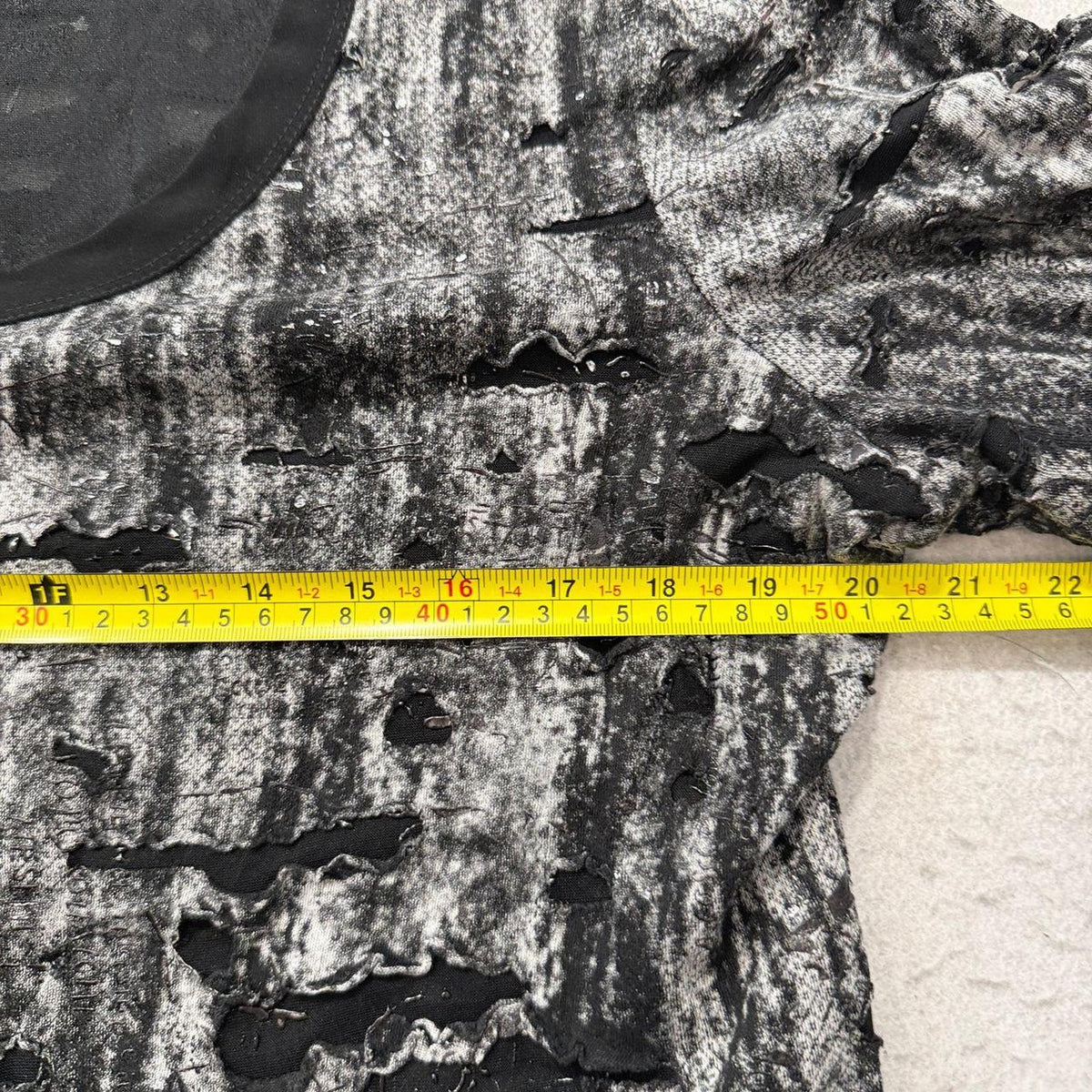 Vintage Y2K 2000's Cartise Black Distressed Oversized Tunic Top
