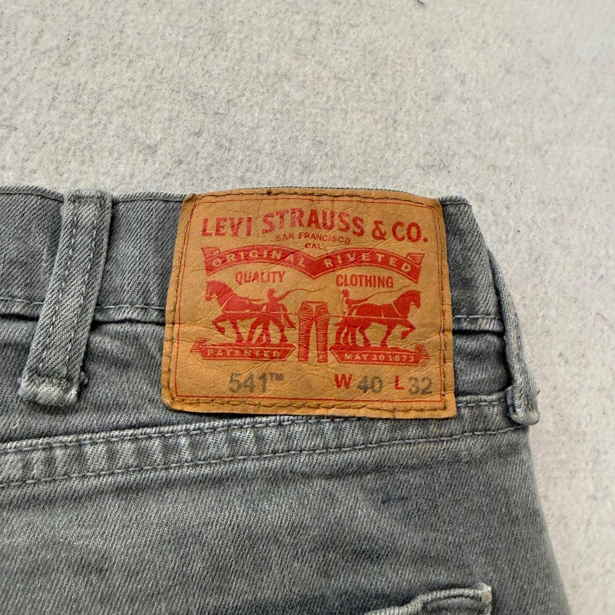Vintage Y2K 2000's Faded Open Leg Grey Jeans