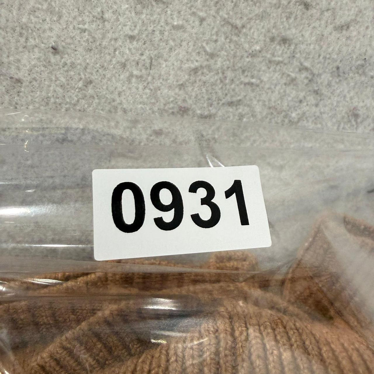 Vintage Y2K 2000's Women's Camel Boxy Turtleneck Sweater