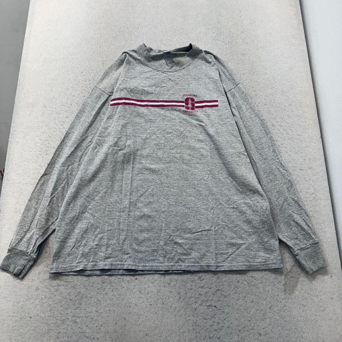 Vintage 90s Russell Athletic Heather Grey Boxy Graphic Long Sleeve Tee