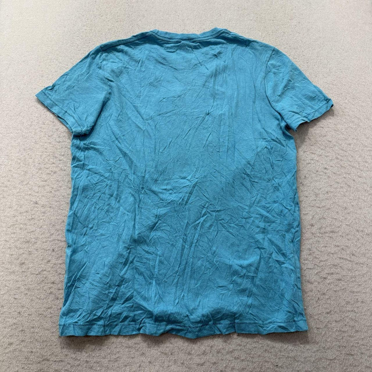 Vintage Y2K 2000's Hollister Turquoise Faded Graphic Tee
