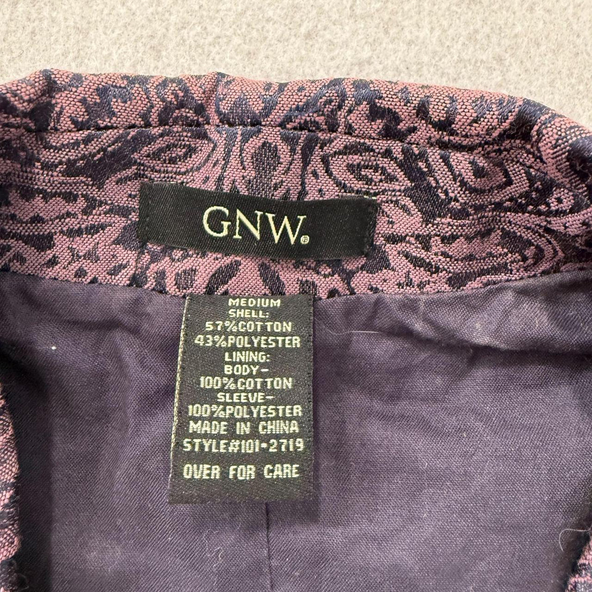 Vintage Y2K 2000's Women's Boxy Mauve Navy Damask Jacquard Blazer