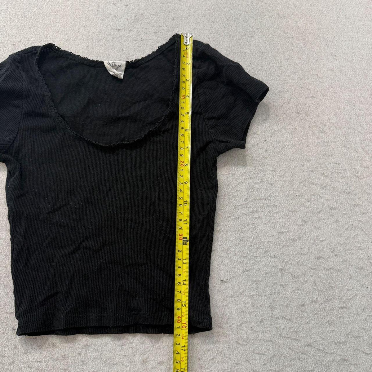 Vintage Y2K 2000's Women's Black Ribbed Blank Boxy Tee
