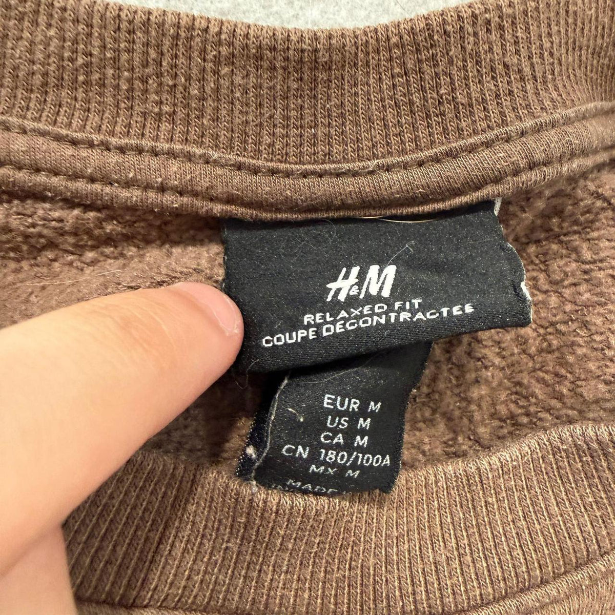 Vintage Y2K 2000's H&M Brown Boxy Blank Crewneck Sweatshirt