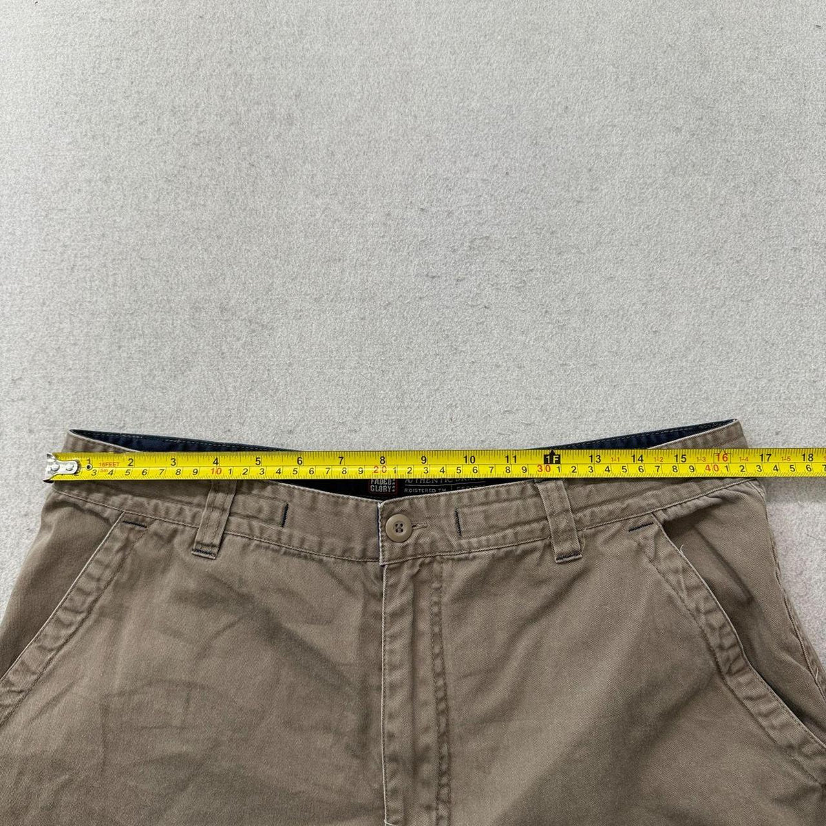 Vintage Y2K 2000's Faded Glory Khaki Baggy Faded Cargo Shorts