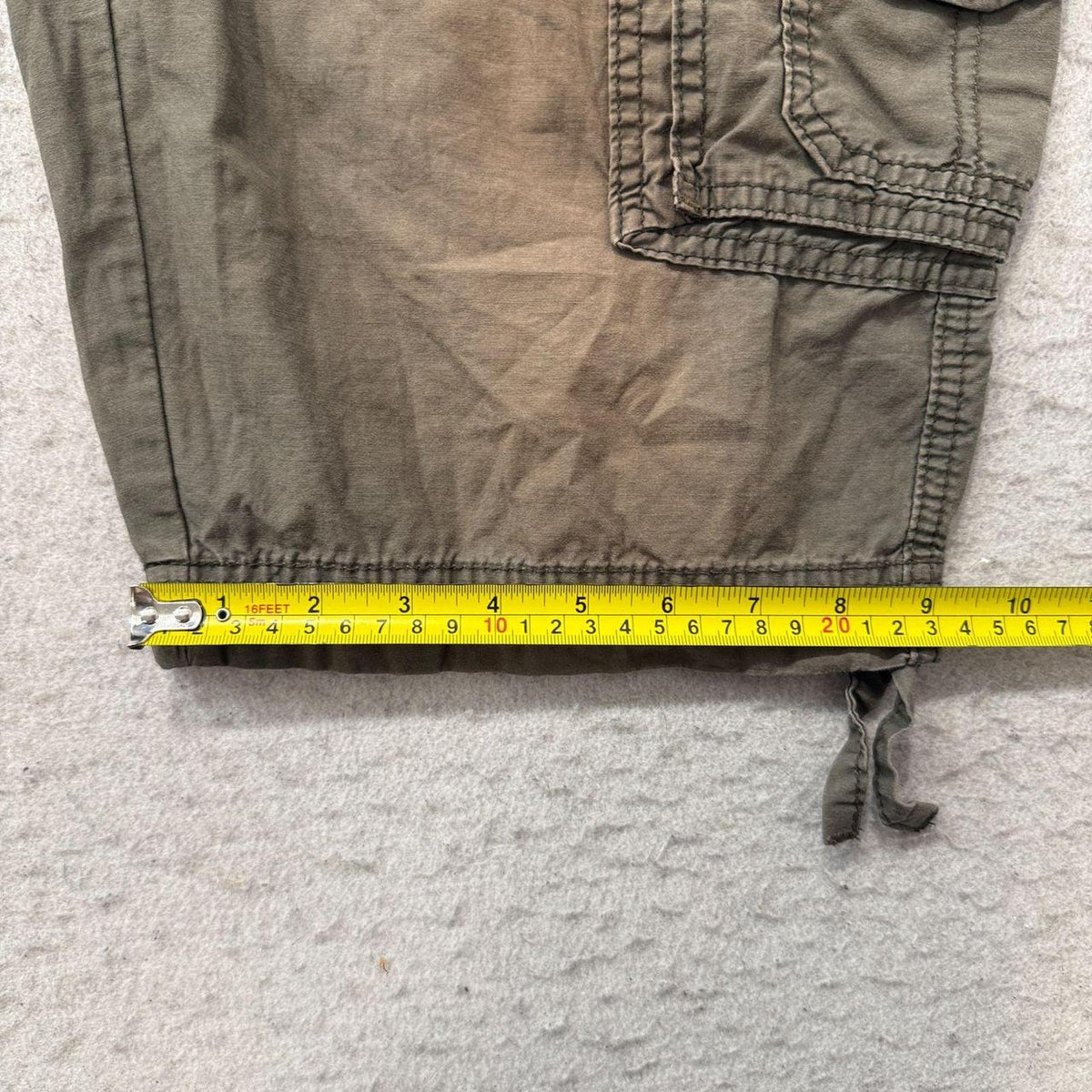 Vintage Y2K 2000's Unionbay Olive Baggy Faded Cargo Shorts