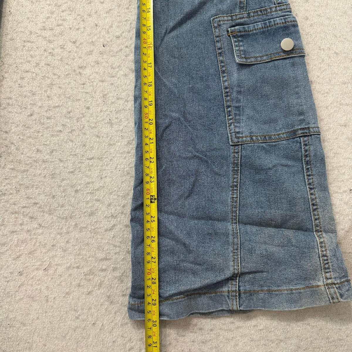 Vintage Y2K 2000's Women's Baggy Faded Cargo Jeans