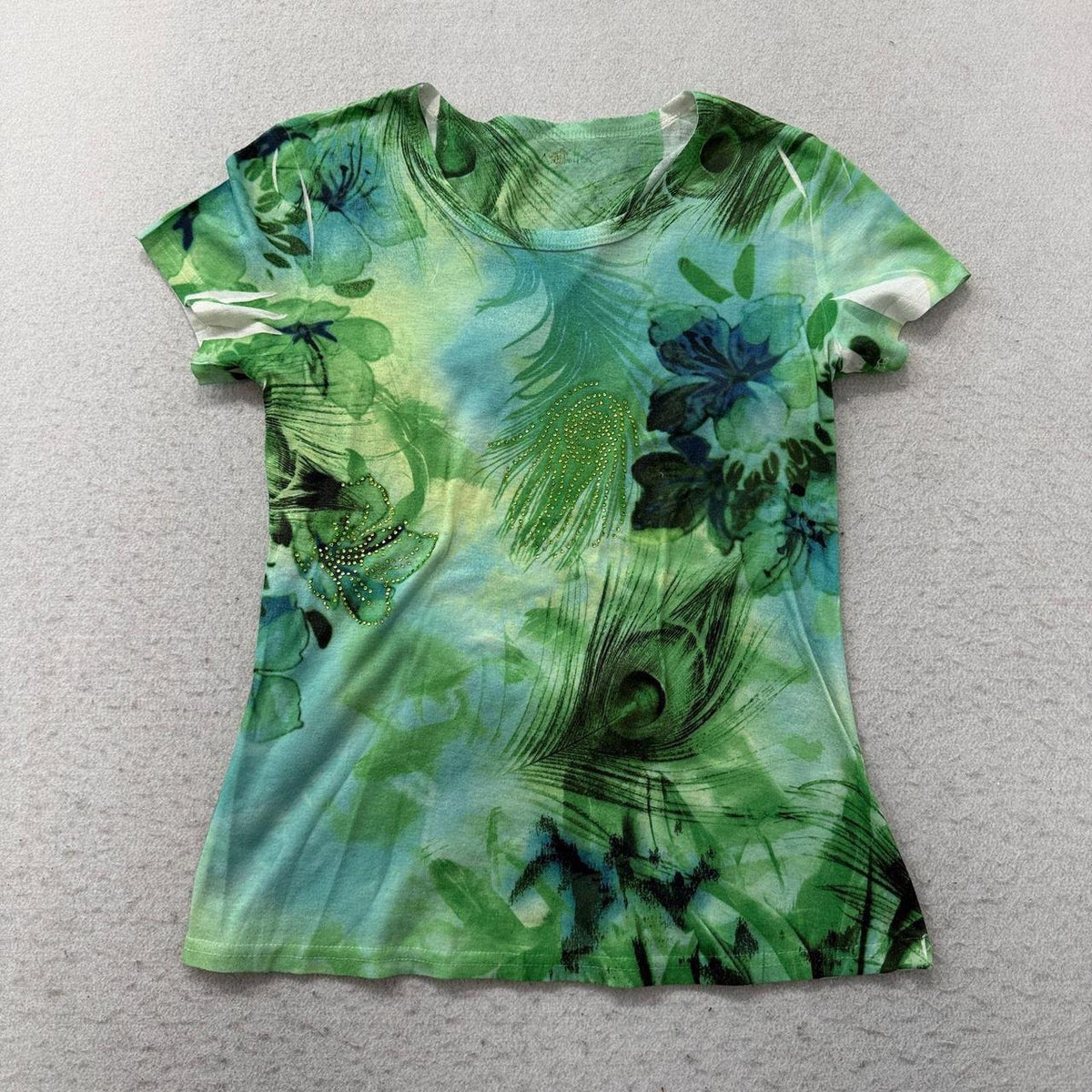 Vintage Y2K 2000's Women's Green Tie-Dye Floral Beaded Graphic Tee